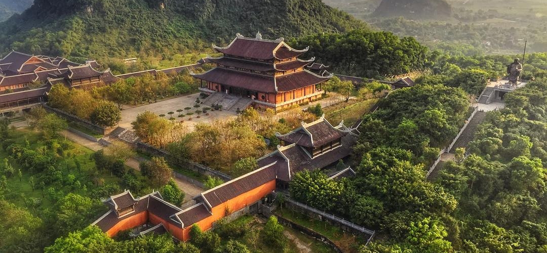 NINH BINH EXCURSION 2 DAYS/1NIGHT  STAY AT BUNGALOW / HOTELS 3*- 4*